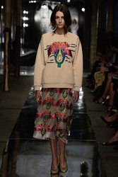 Christopher Kane ВЕСНА-ЛЕТО 2014.jpg