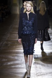 dries-van-noten-rtw-fw15-runway-16.jpg