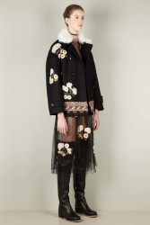 127922929_40redvalentino.jpg