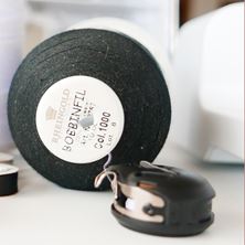 Изображение Нижняя нить RHEINGOLD, 10т.м.(черная и белая)